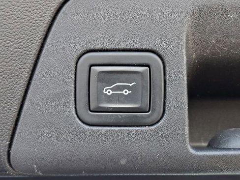 Used 2023 Buick Envision Preferred image 33