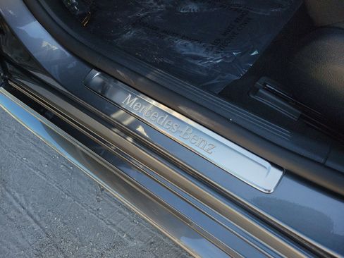 Used 2025 Mercedes-Benz C 300 Sedan image 22