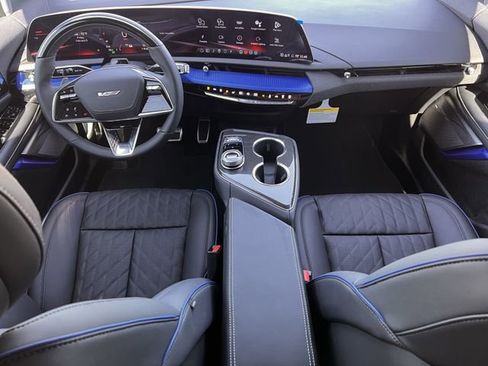 New 2026 Cadillac Optiq V image 9