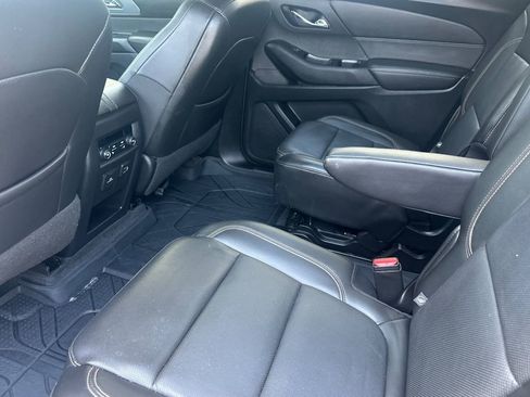 Used 2020 Chevrolet Traverse Premier w/ Redline Edition AWD/4WD image 11
