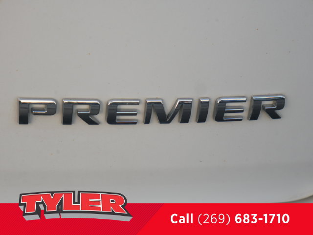 Used 2023 Chevrolet Traverse Premier w/ LPO, Floor Liner Package FWD image 13