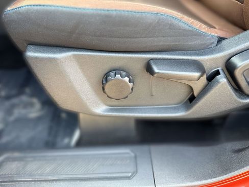 Used 2023 Ford Bronco Outer Banks AWD/4WD image 14