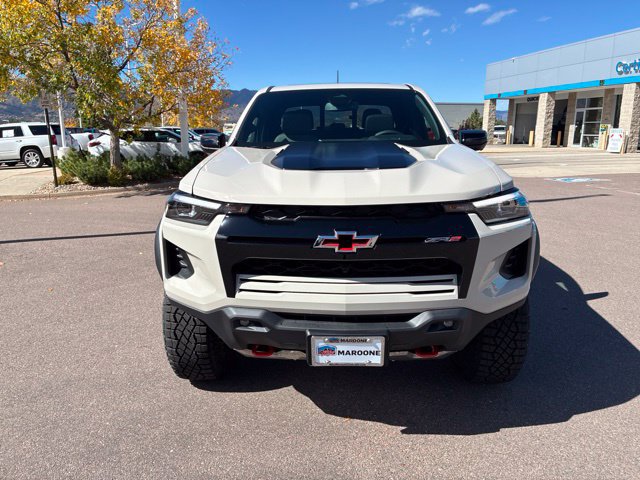 New 2026 Chevrolet Colorado ZR2 w/ Technology Package AWD/4WD image 2