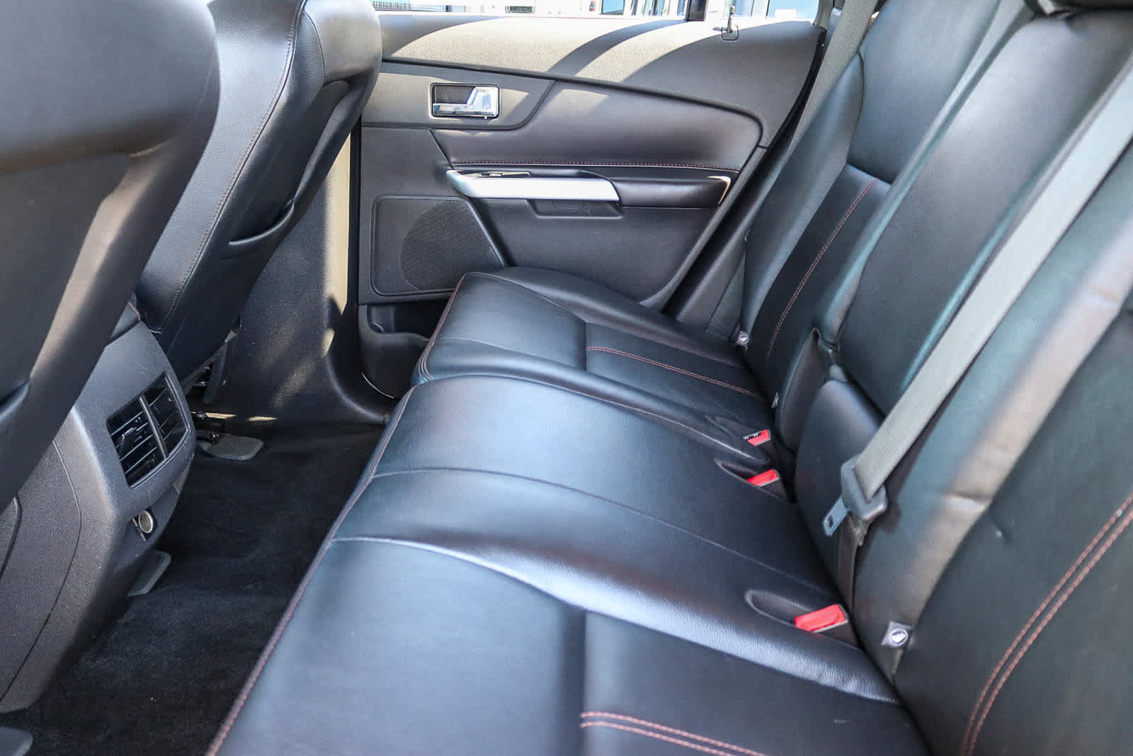 Used 2014 Ford Edge SEL w/ Equipment Group 205A FWD image 15