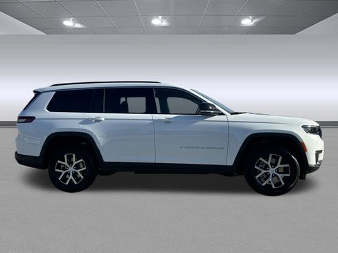 New 2025 Jeep Grand Cherokee L Limited image 8