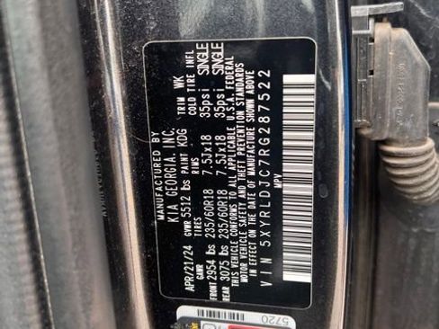 Used 2024 Kia Sorento S AWD/4WD image 7