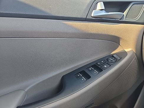 Used 2020 Hyundai Tucson Limited w/ Cargo Package AWD/4WD image 20