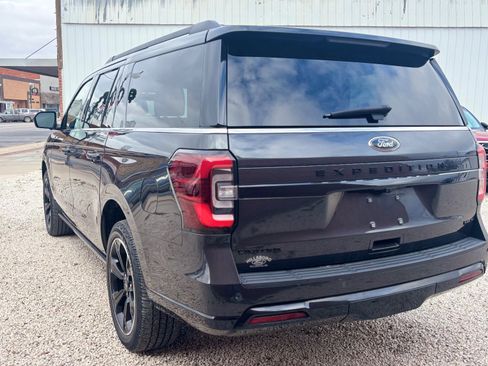 Certified 2022 Ford Expedition Max Limited image 11