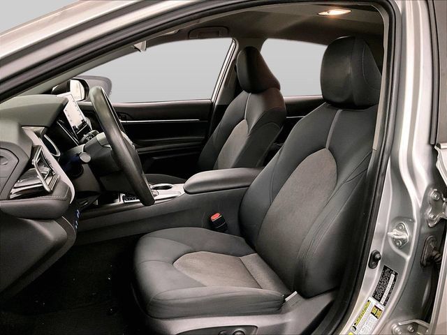 Used 2021 Toyota Camry LE FWD image 24