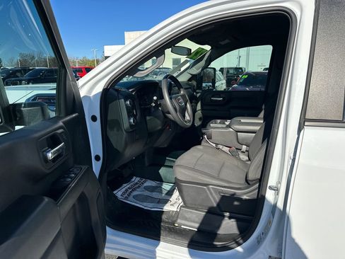 Used 2022 GMC Sierra 2500 Pro w/ Convenience Package image 27