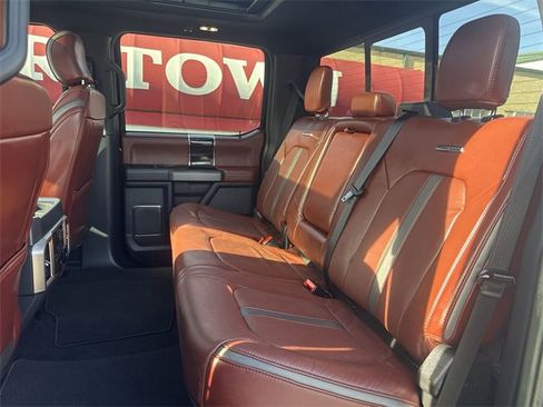 Used 2022 Ford F250 Platinum w/ FX4 Off-Road Package image 23