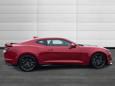 Used 2019 Chevrolet Camaro ZL1 image 6