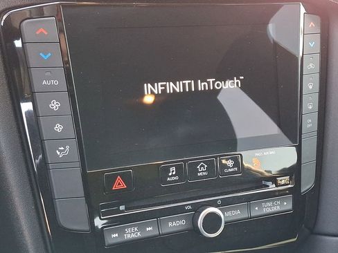 Used 2025 INFINITI QX50 Pure image 14