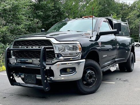 Used 2019 RAM 3500 Tradesman AWD/4WD image 3