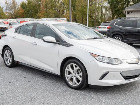 Used 2018 Chevrolet Volt Premier image 4