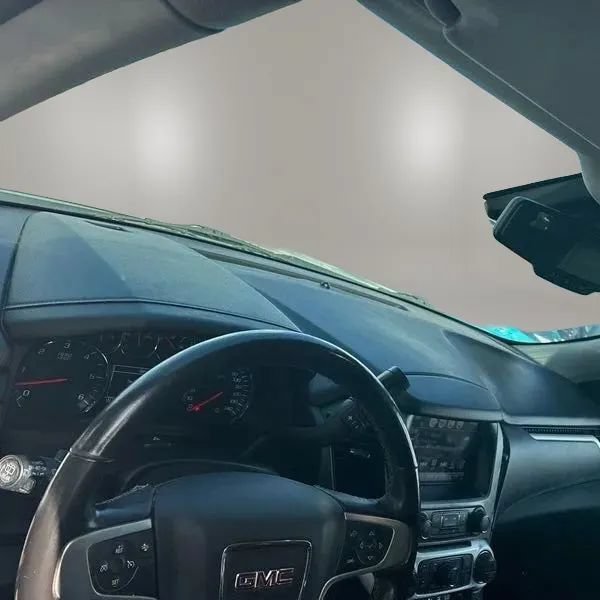 Used 2020 GMC Yukon SLT w/ Value Plus Edition AWD/4WD image 26