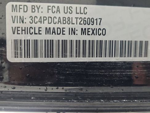 Used 2020 Dodge Journey SE FWD image 33