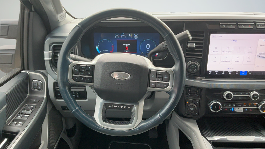 Used 2024 Ford F350 Limited w/ FX4 Off-Road Package AWD/4WD image 9