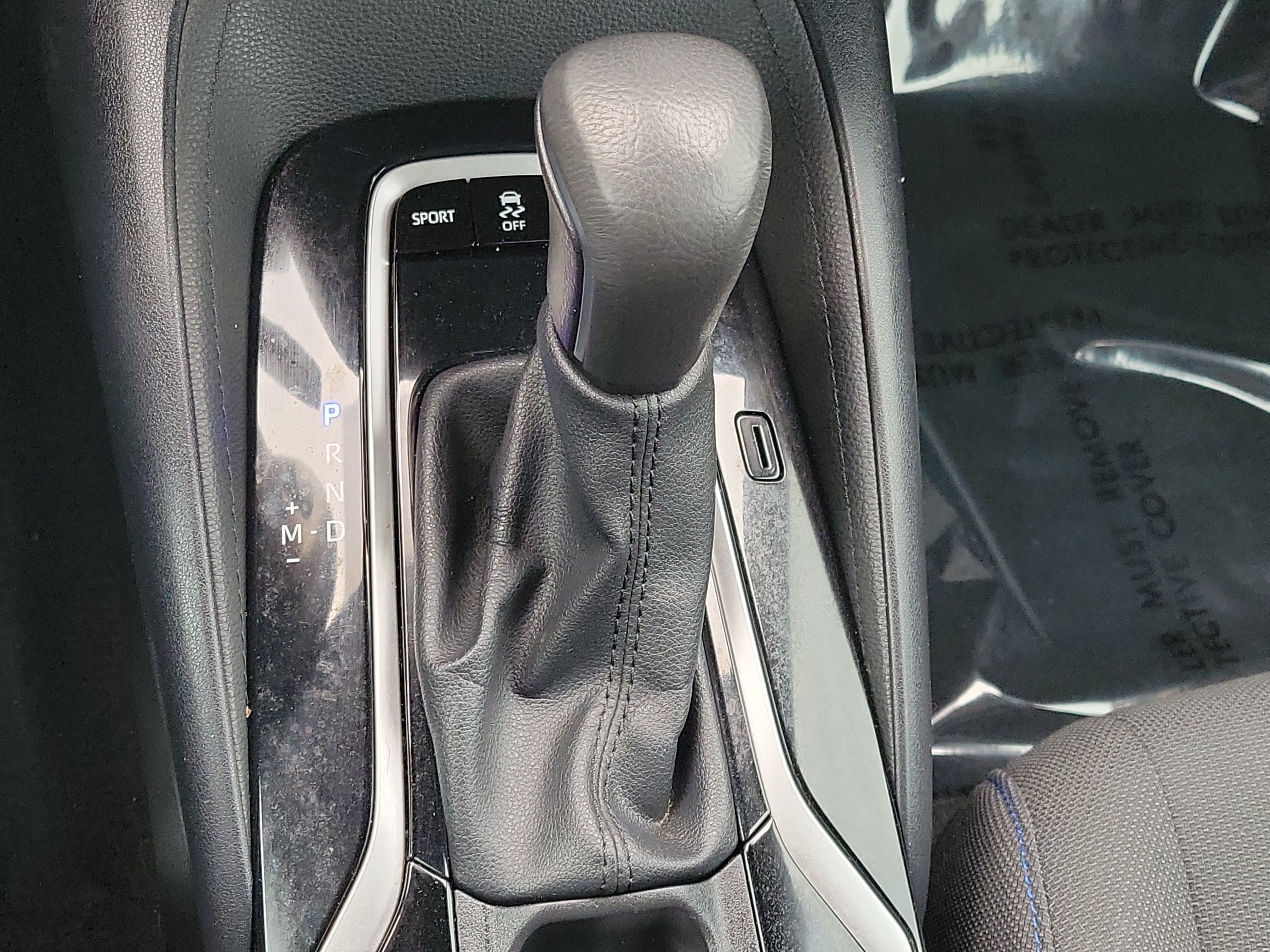 Used 2020 Toyota Corolla SE FWD image 31