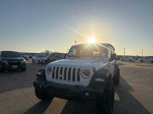 Used 2021 Jeep Wrangler Unlimited Sport image 6