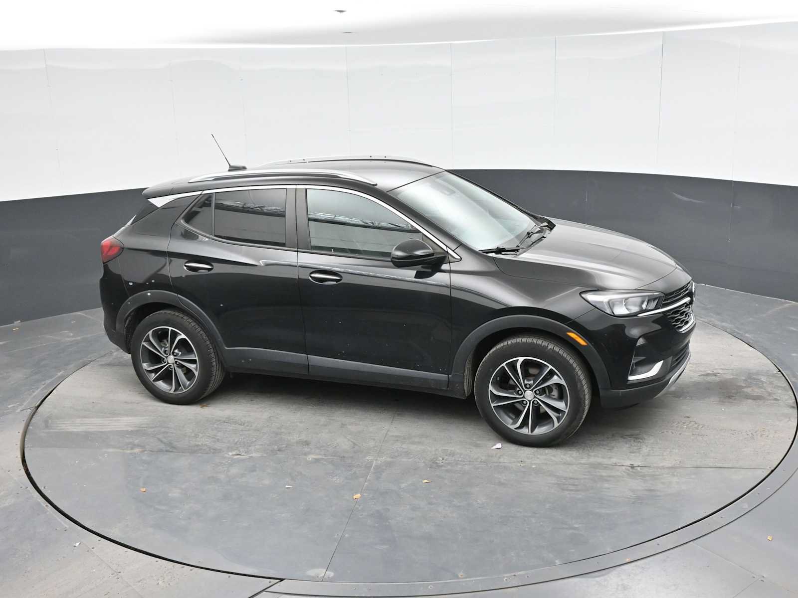 Used 2023 Buick Encore GX Select w/ Safety Package II AWD/4WD image 19