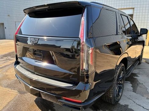 Used 2021 Cadillac Escalade Sport w/ Driver Assist Tech Package AWD/4WD image 7