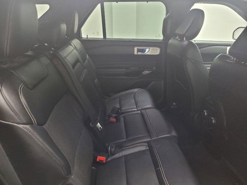 Used 2021 Ford Explorer ST w/ Equipment Group 401A AWD/4WD image 19