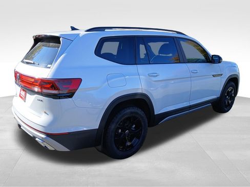 New 2026 Volkswagen Atlas Peak Edition AWD/4WD image 5