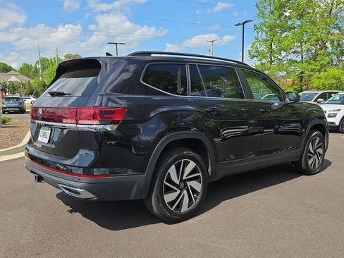 Used 2025 Volkswagen Atlas SE FWD image 5