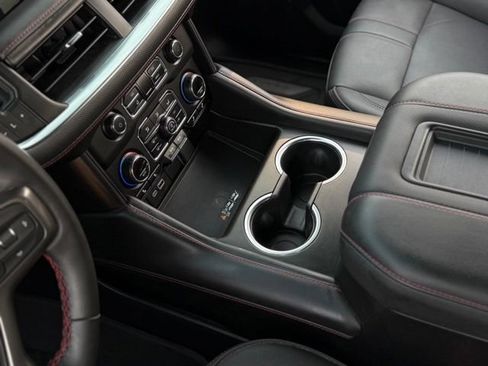 Used 2024 Chevrolet Tahoe RST w/ Luxury Package AWD/4WD image 31