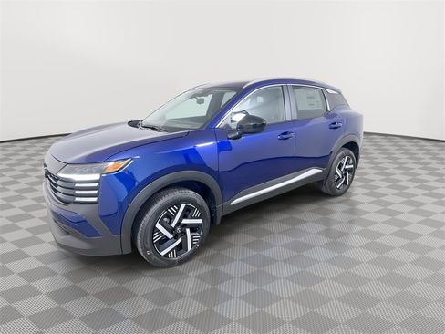 New 2026 Nissan Kicks SV image 4