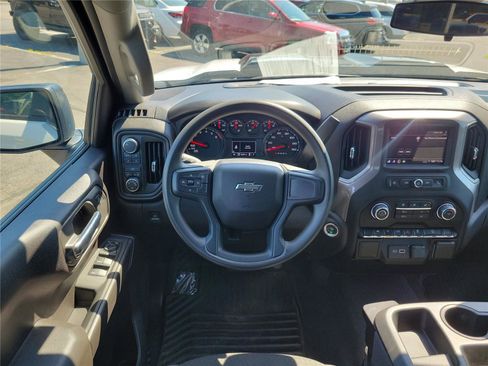Used 2024 Chevrolet Silverado 1500 Custom Trail Boss w/ LPO, Dark Essentials Package AWD/4WD image 11