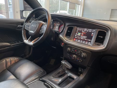 Used 2022 Dodge Charger SRT Hellcat RWD image 38