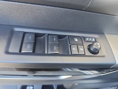 Certified 2026 Toyota Tundra Limited AWD/4WD image 18