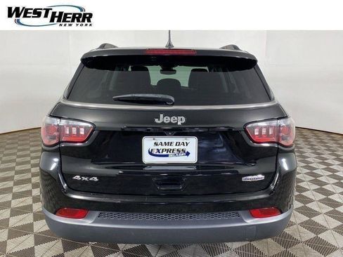 Used 2022 Jeep Compass Latitude w/ Convenience Group AWD/4WD image 45