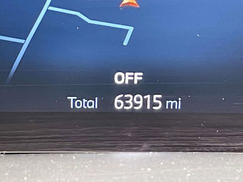 Used 2023 BMW X7 xDrive40i w/ Executive Package image 48