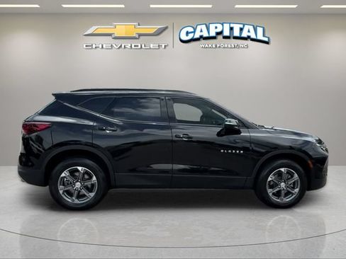 Used 2024 Chevrolet Blazer LT FWD image 6
