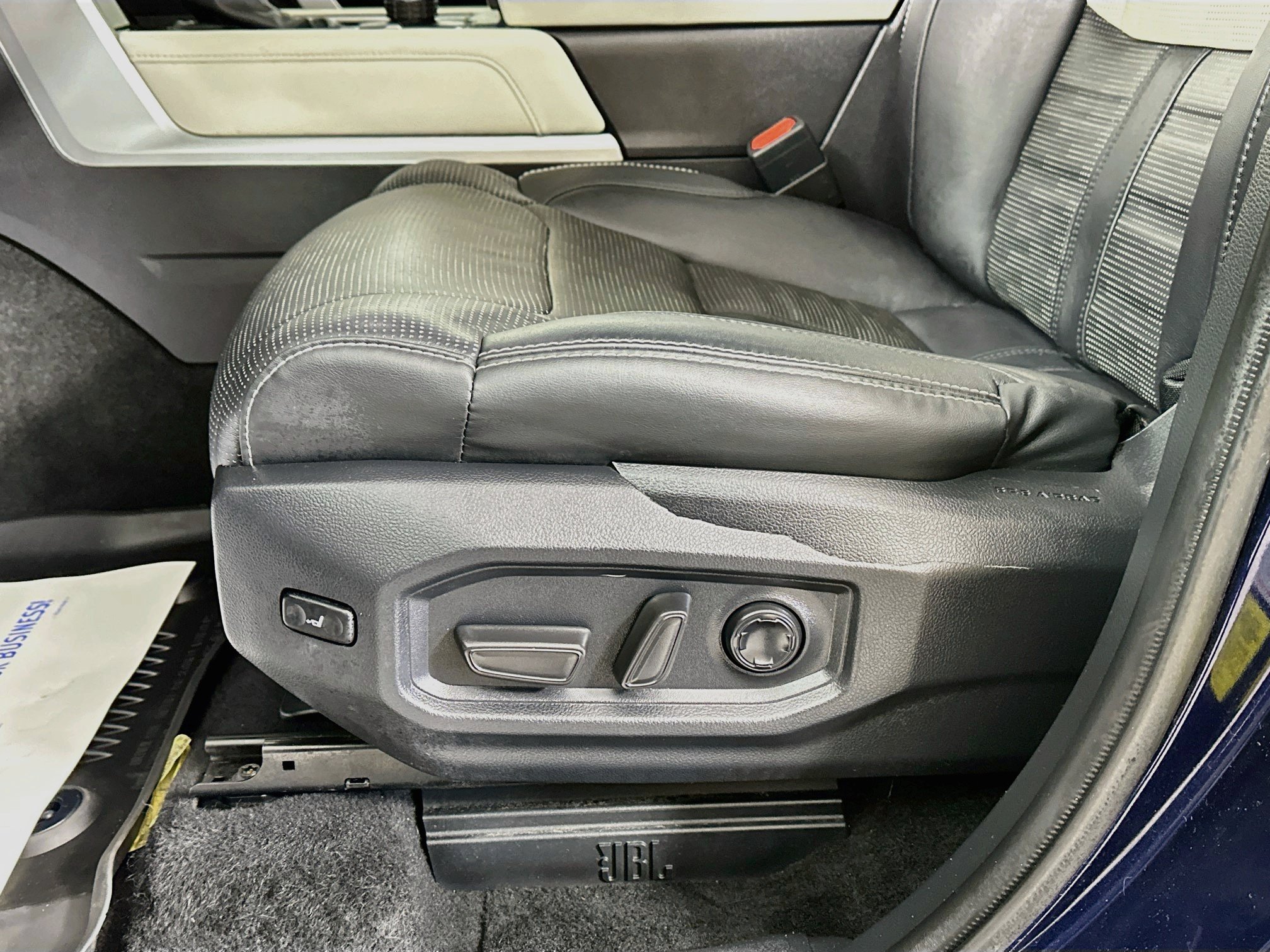 Certified 2024 Toyota Sequoia Capstone AWD/4WD image 18