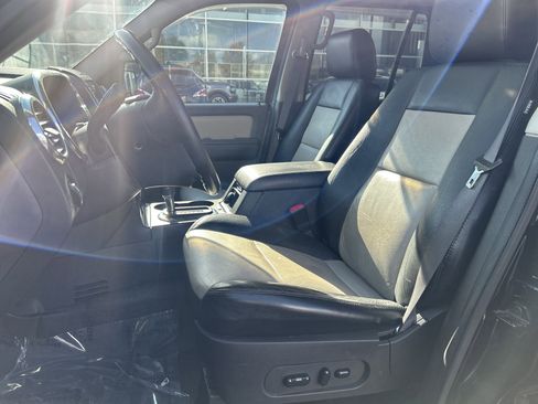 Used 2008 Ford Explorer Sport Trac Limited AWD/4WD image 13