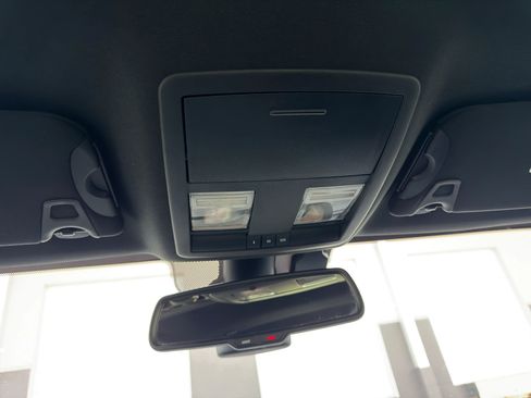 Used 2019 Dodge Challenger SRT Hellcat Redeye image 26