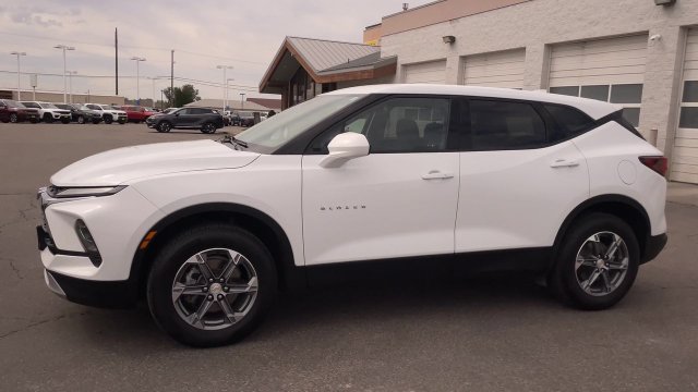 Used 2024 Chevrolet Blazer LT AWD/4WD image 6