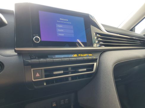 Used 2025 Toyota Camry LE image 25