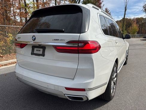 Used 2021 BMW X7 xDrive40i w/ Parking Assistance Package image 10