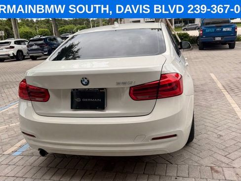 Used 2018 BMW 320i Sedan RWD image 13