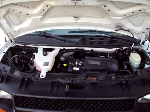 Used 2013 Chevrolet Express 1500 LS image 23