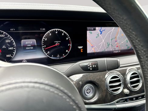 Used 2020 Mercedes-Benz S 560 Sedan image 23