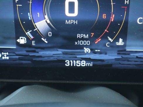 Certified 2025 Chevrolet Suburban RST w/ Comfort Package image 27