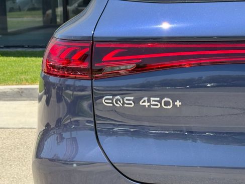 Used 2023 Mercedes-Benz EQS 450+ SUV image 11