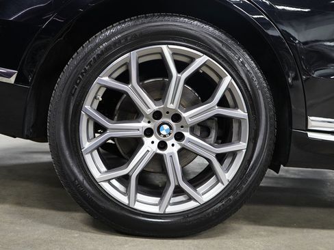 Used 2021 BMW X7 xDrive40i w/ Parking Assistance Package AWD/4WD image 41