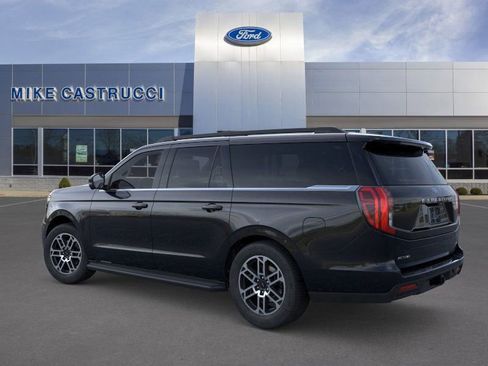 New 2026 Ford Expedition Max Active image 4